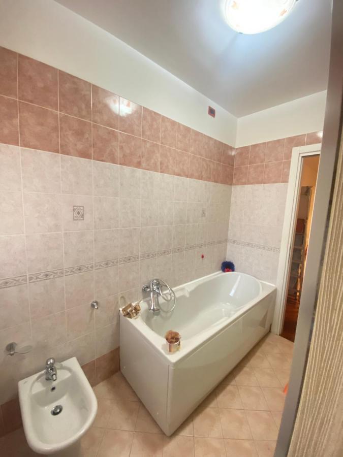 Caserma Guelfa - Casa Vacanza Chiarina San Benedetto del Tronto Ngoại thất bức ảnh